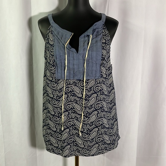 NWT Tommy Hilfiger Navy Paisley Pleated Chambray Sleeveless Cotton Blouse - Picture 1 of 16